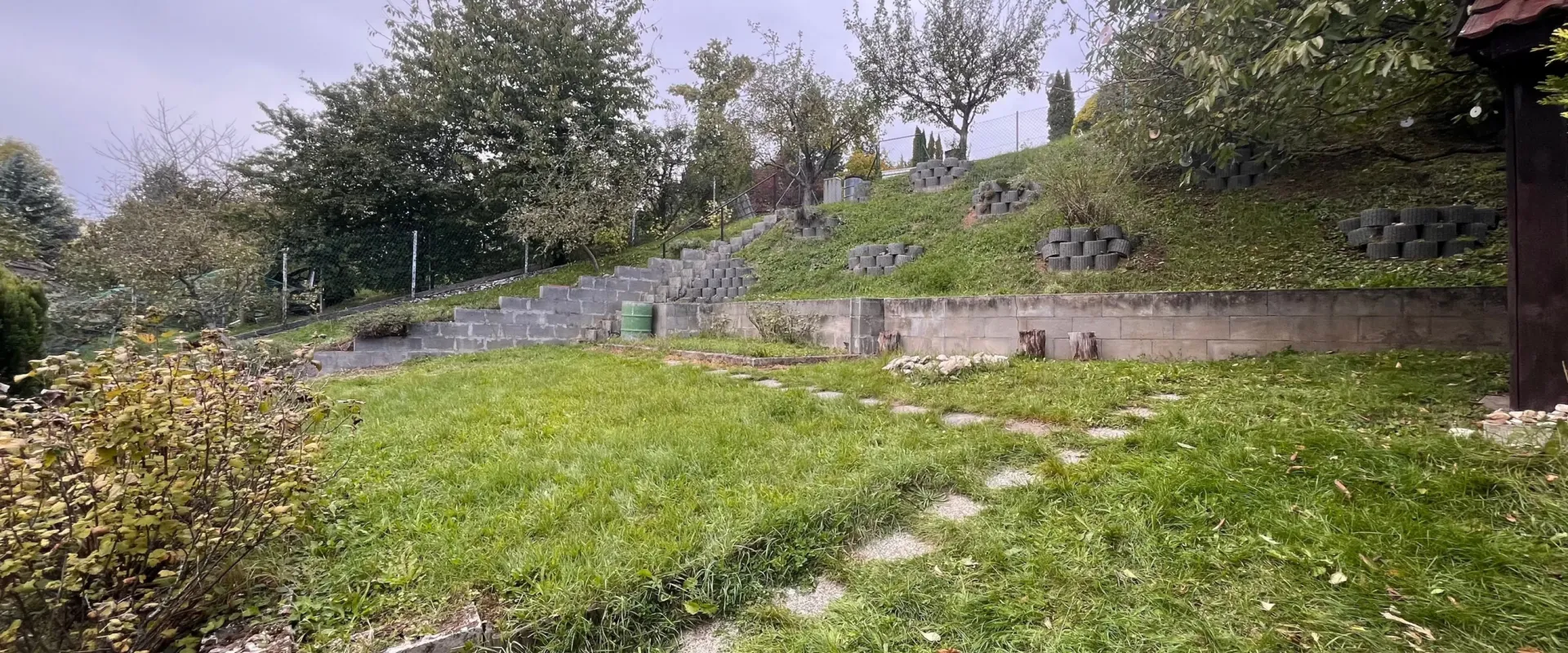 JKV REAL ponúka na predaj priestranný rodinný dom 216 m² MYJAVA