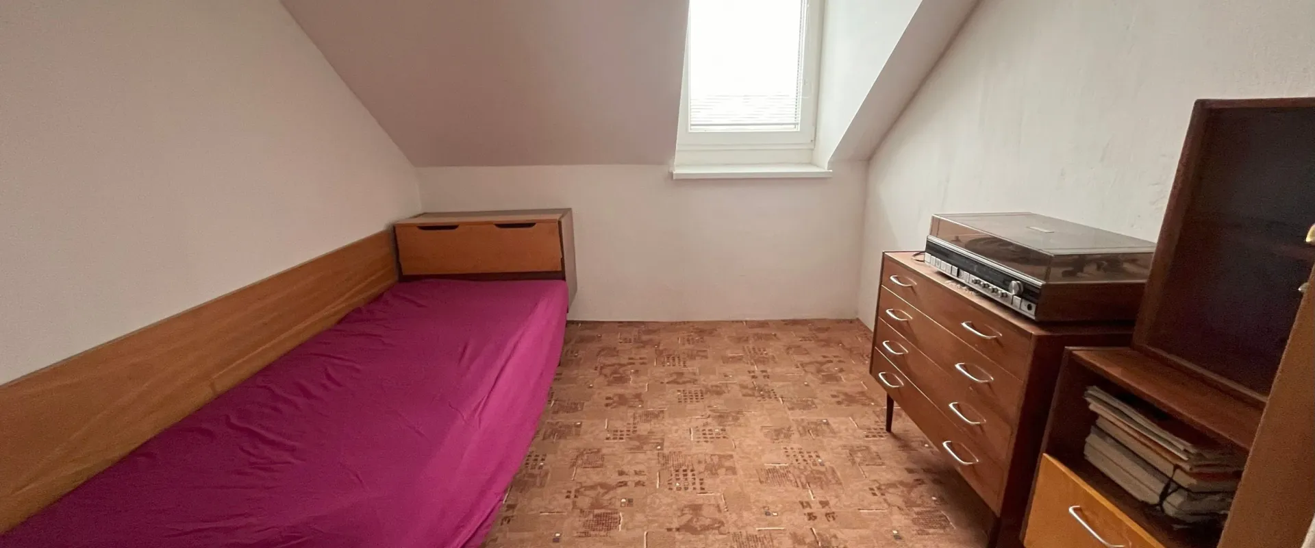 JKV REAL ponúka na predaj priestranný rodinný dom 216 m² MYJAVA
