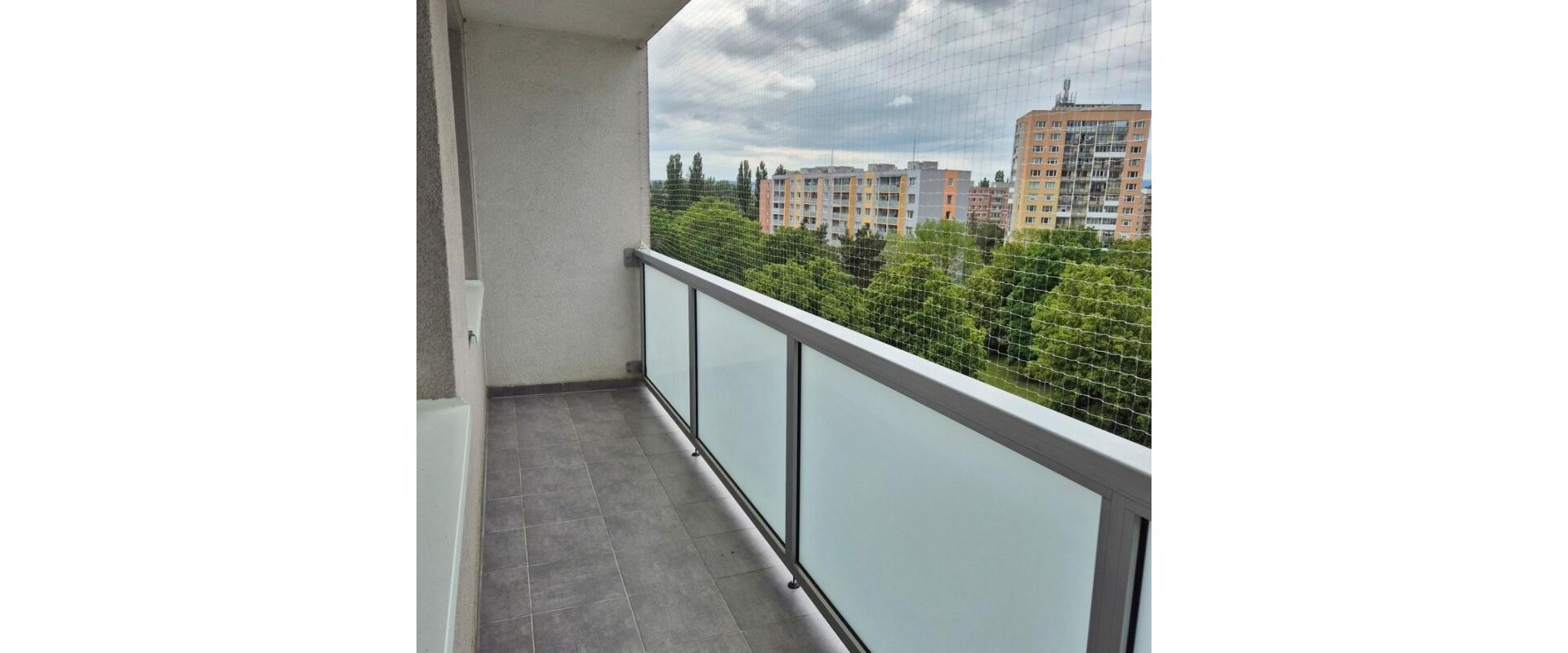 Predaj 3-izbový byt s loggiou | Nad jazerom, Rovníková ulica