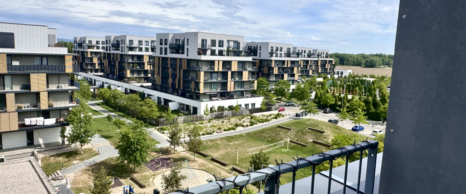 4 izbový byt 150 m2 novostavba Petržalka v Slnečniciach  s terasou