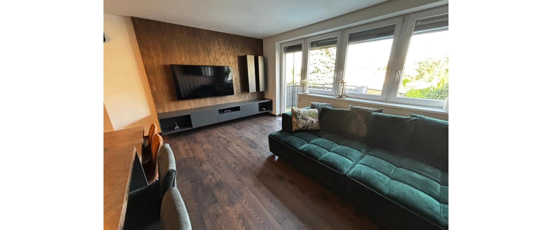 Prenájom nadštandardný 3 izbový byt  87m2 v RUŽINOVE,