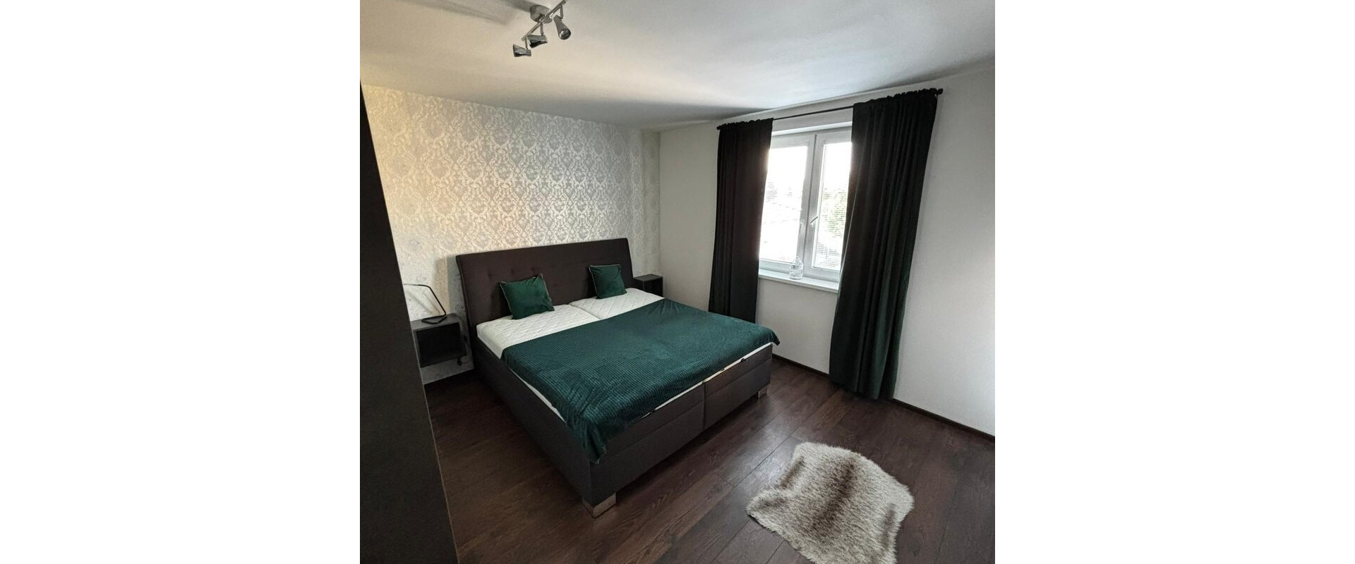 Prenájom nadštandardný 3 izbový byt  87m2 v RUŽINOVE,