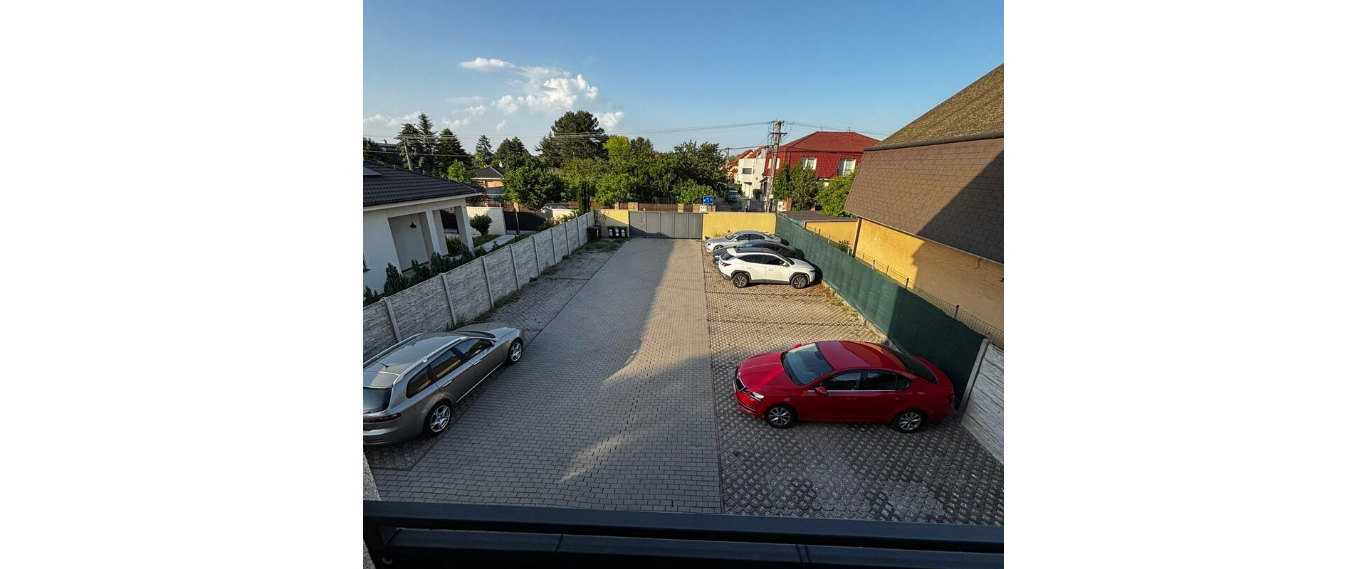 Prenájom nadštandardný 3 izbový byt  87m2 v RUŽINOVE,