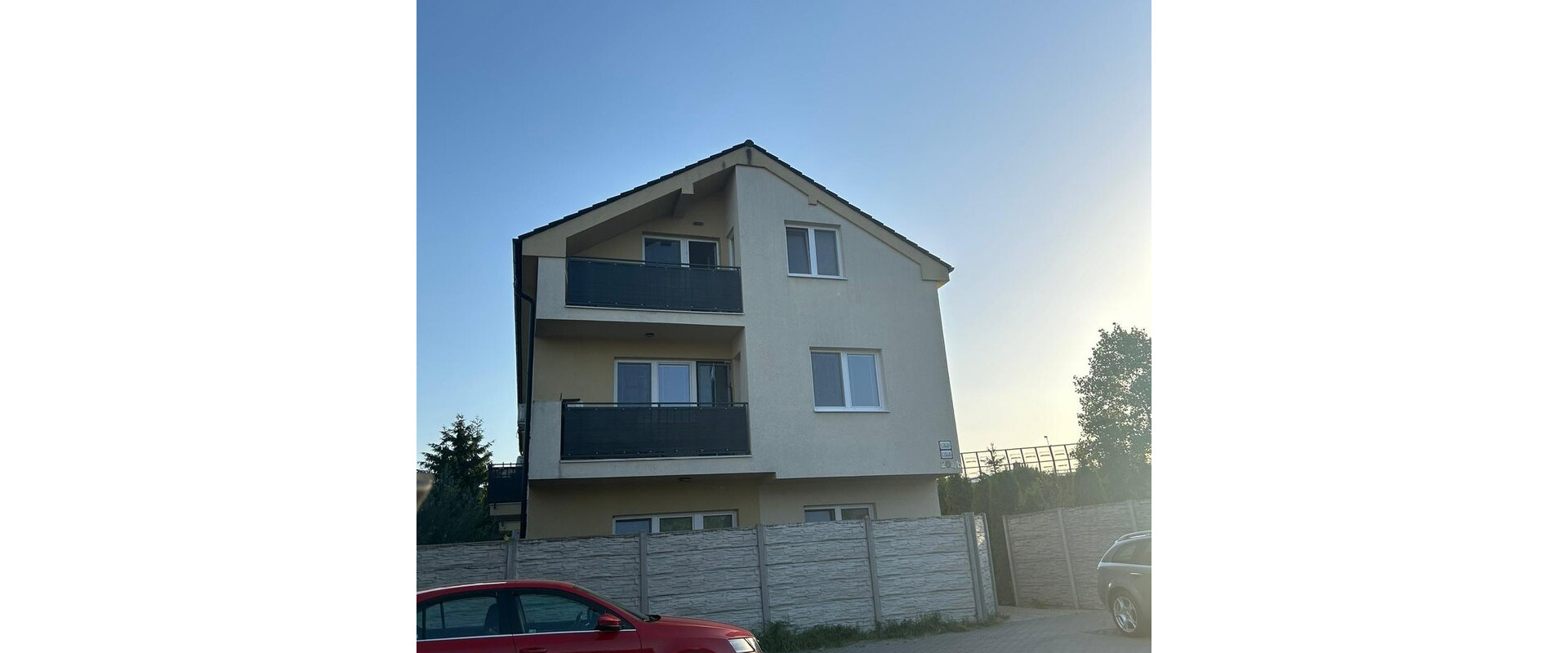 Prenájom nadštandardný 3 izbový byt  87m2 v RUŽINOVE,
