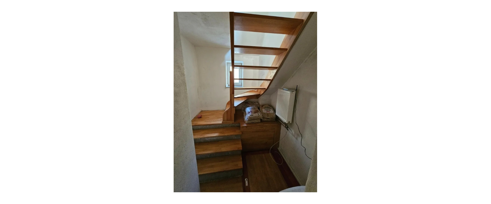 Rodinný dom pod lesom s veľkým pozemkom – Horná Súča