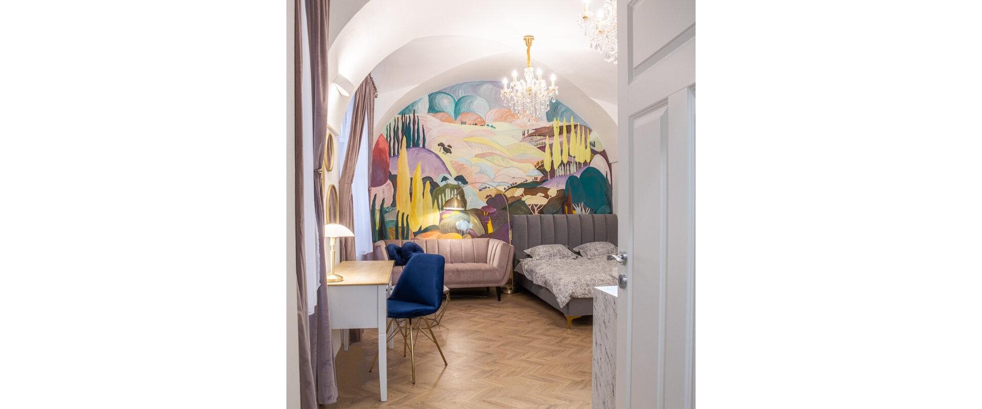 Apartmán s príbehom v historickom centre Košíc | Hlavná ulica | Airbnb investícia