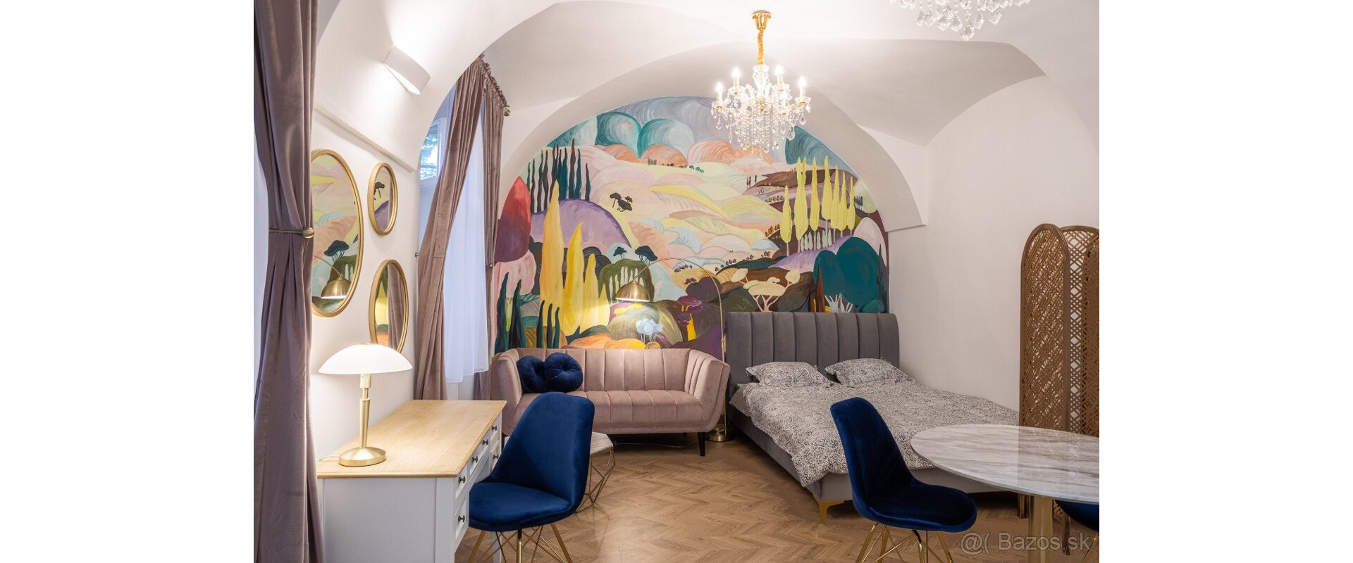 Apartmán s príbehom v historickom centre Košíc | Hlavná ulica | Airbnb investícia