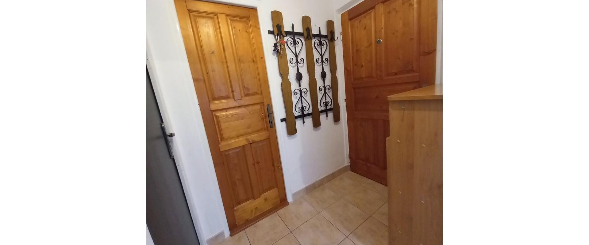 Prenájom 2-izbového bytu - 37 m² – Čadca, ul. Podjavorinskej