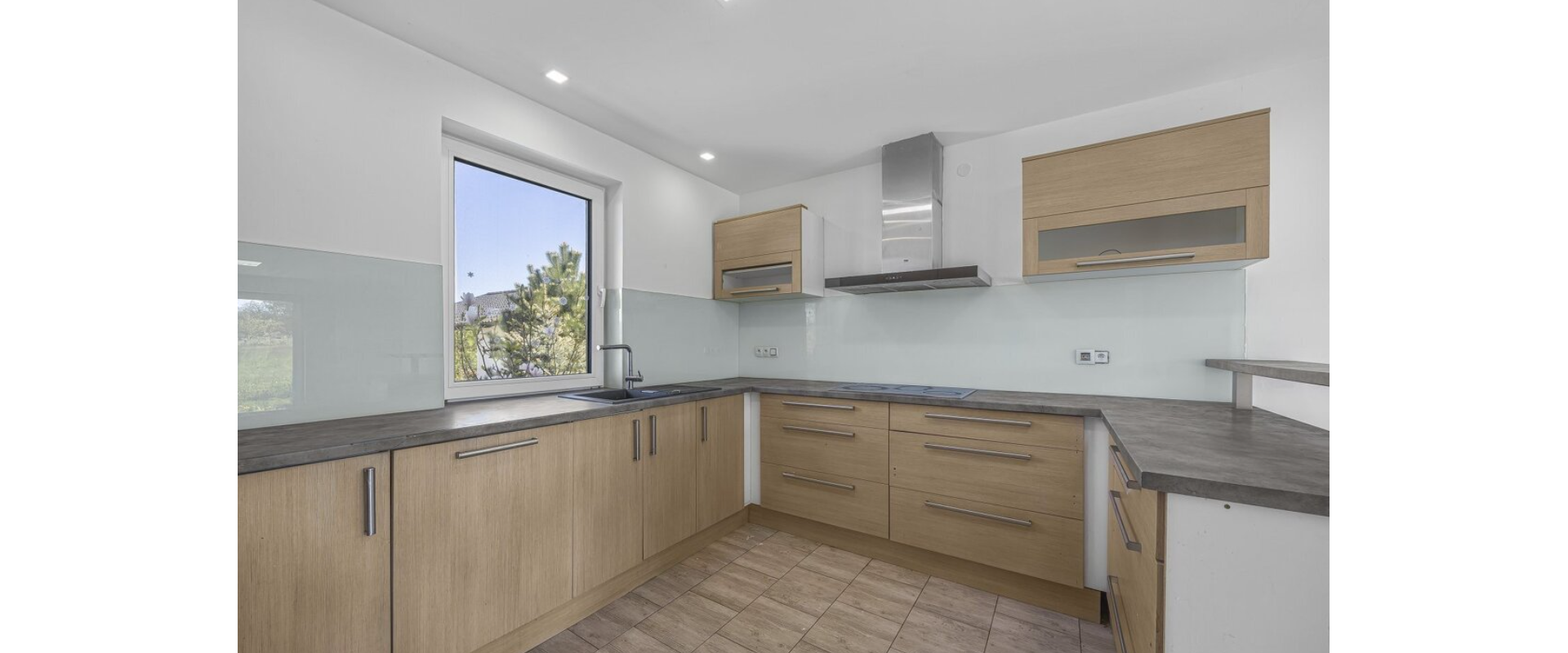 NOVOSTAVBA 2022 | 4 IZBY | 125 m² | POZEMOK 800 m² | JANÍKOVCE PRI NITRE