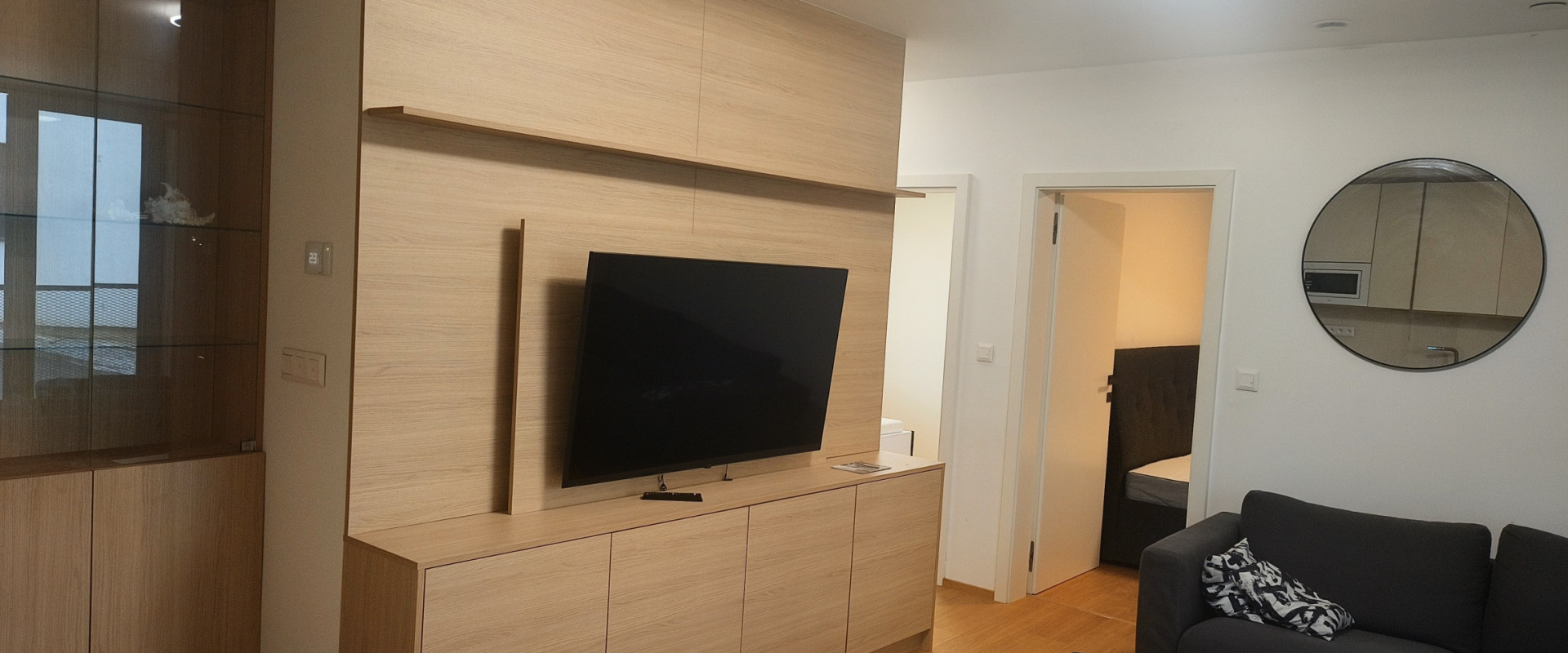 Na prenájom 3-izbový byt- 60 m² v centre mesta, pri Auparku.