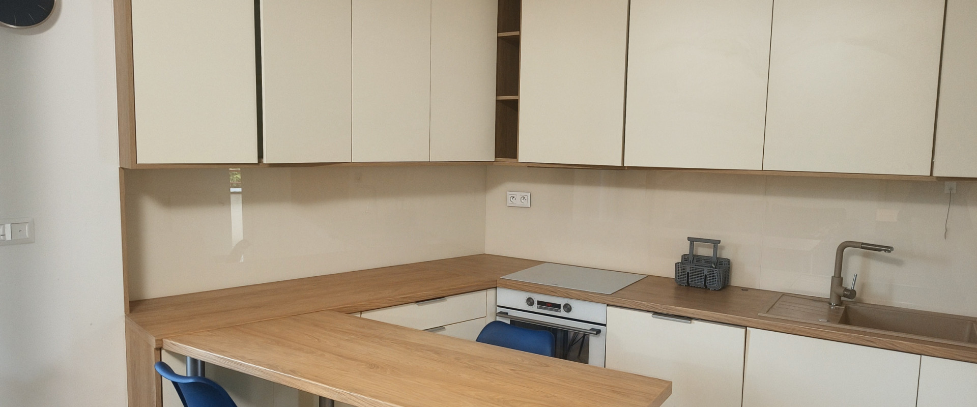 Na prenájom 3-izbový byt- 60 m² v centre mesta, pri Auparku.