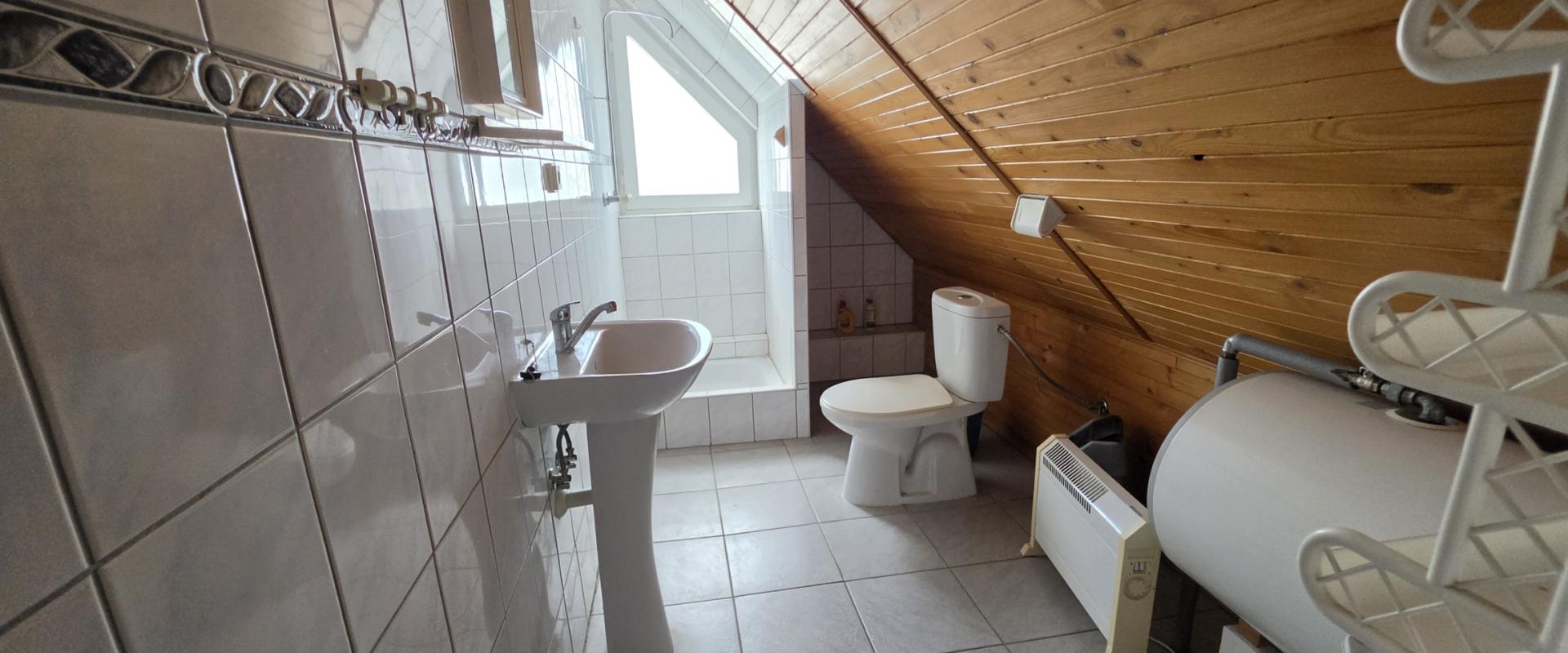 Priestranný 5-izbový dom s výťahom a veľkou záhradou