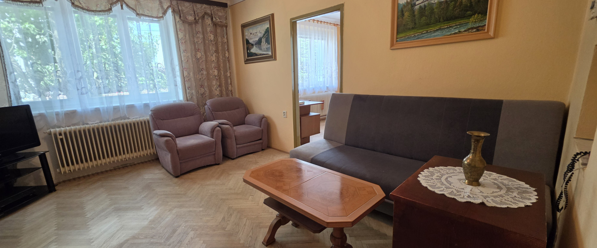 Priestranný 5-izbový dom s výťahom a veľkou záhradou