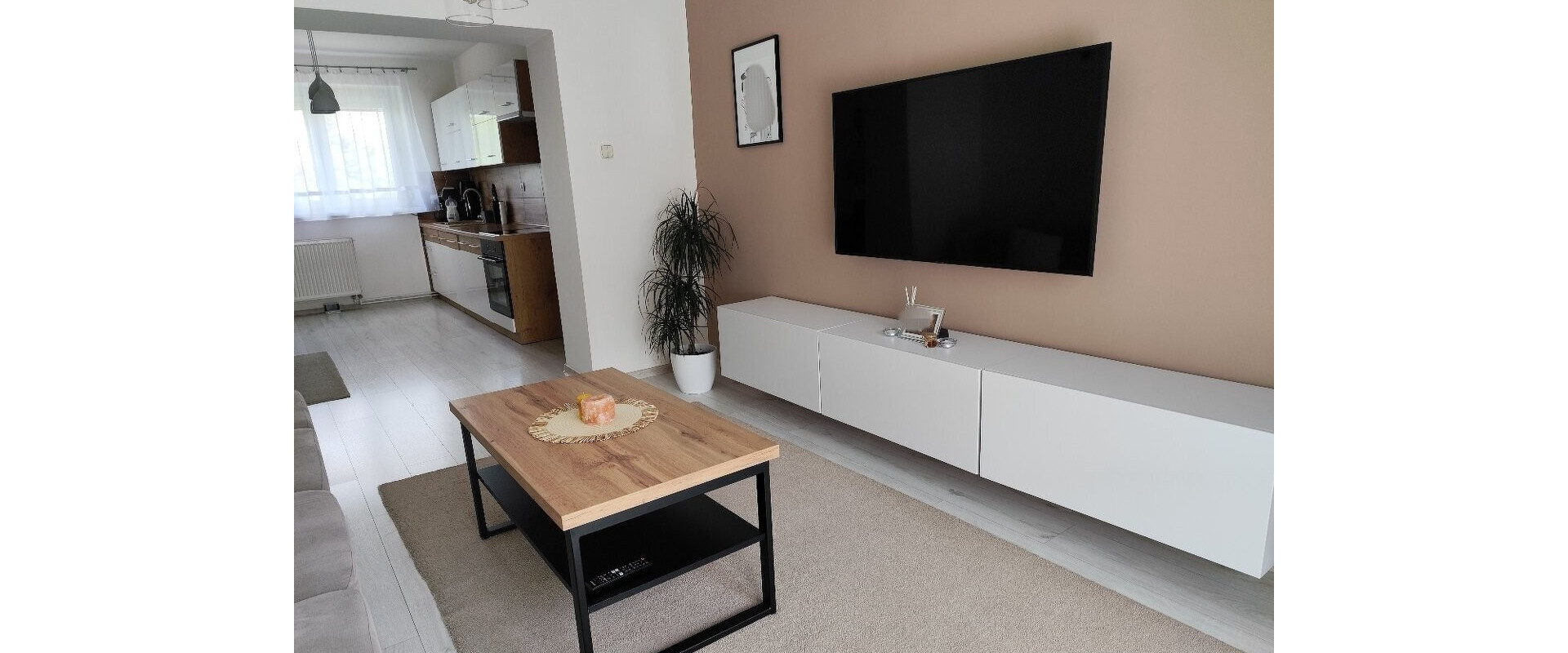 NA PREDAJ: Priestranný 2-izbový byt - 55 m² v centre Žiliny.