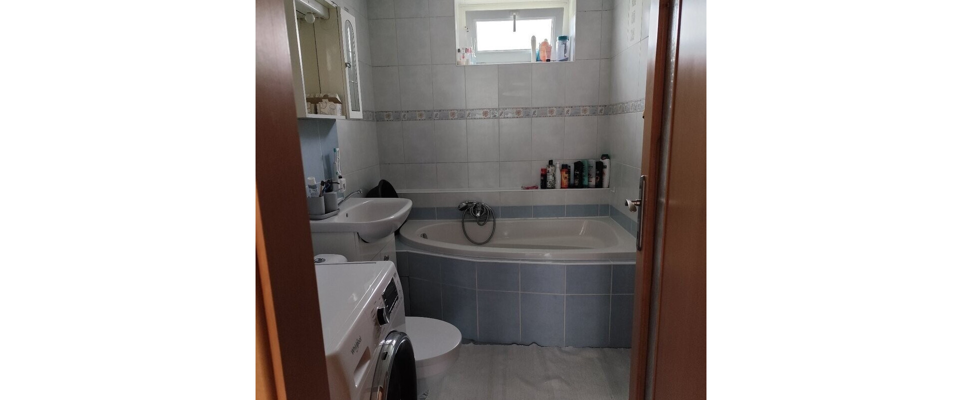 NA PREDAJ: Priestranný 2-izbový byt - 55 m² v centre Žiliny.