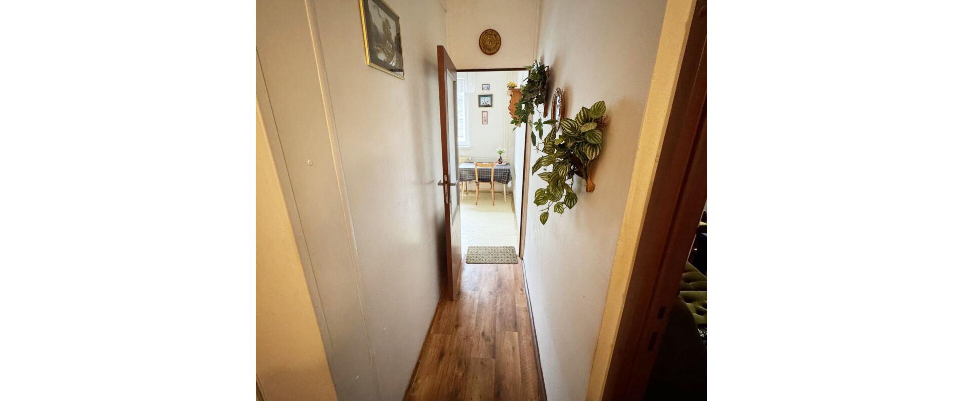 PREDAJ: 2-izbový byt na ulici Konečná – Ideálny na rekonštrukciu