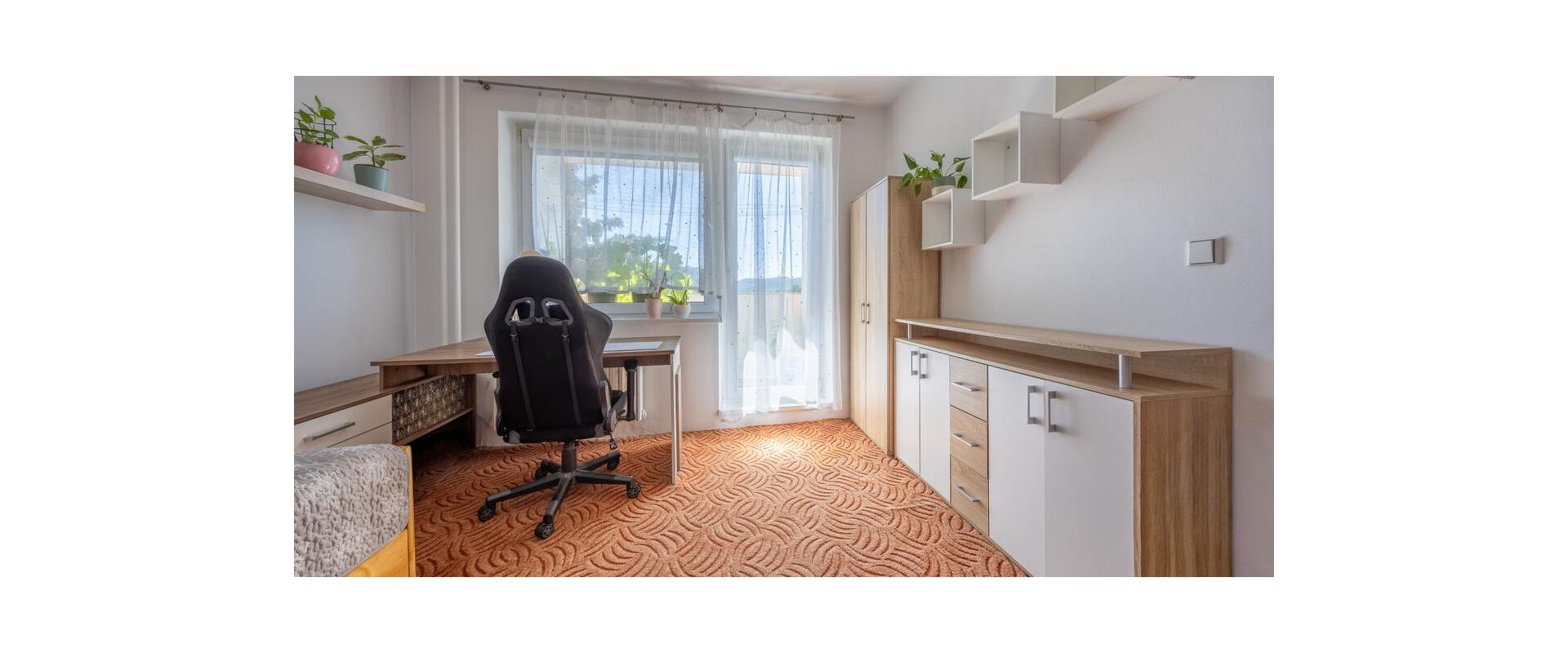 Na predaj: 4-izbový byt na predaj v lokalite Hliny VI. -81m2