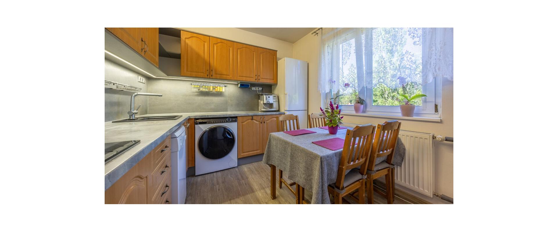 Na predaj: 4-izbový byt na predaj v lokalite Hliny VI. -81m2