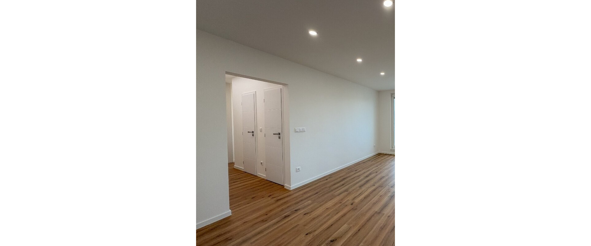 Menší 3 izbový byt s balkónom a pivnicou Sibírska ulica