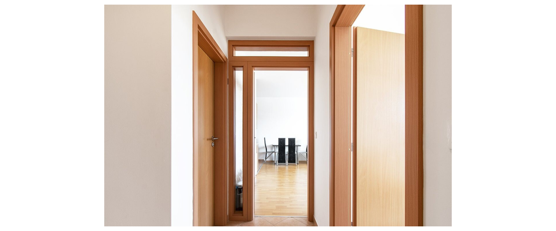 Na prenájom kompletne zariadený  2-izbový byt - 45m2.