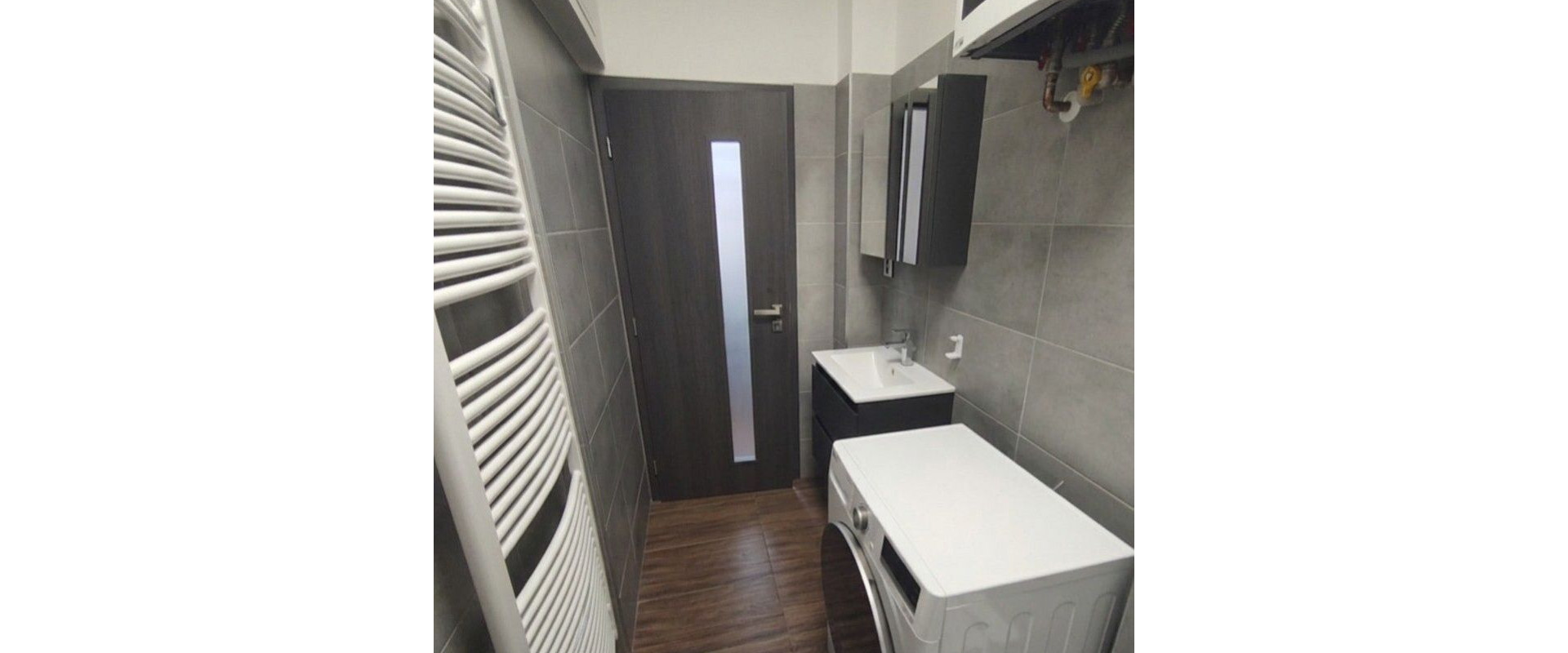 Na prenájom zariadený 2-izbový byt s balkónom na Vlčincoch.
