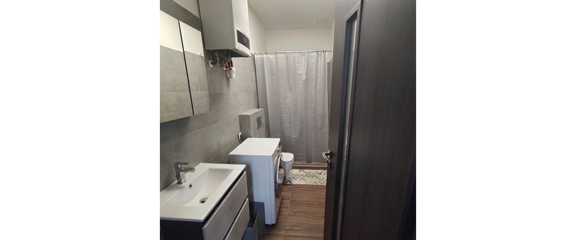 Na prenájom zariadený 2-izbový byt s balkónom na Vlčincoch.