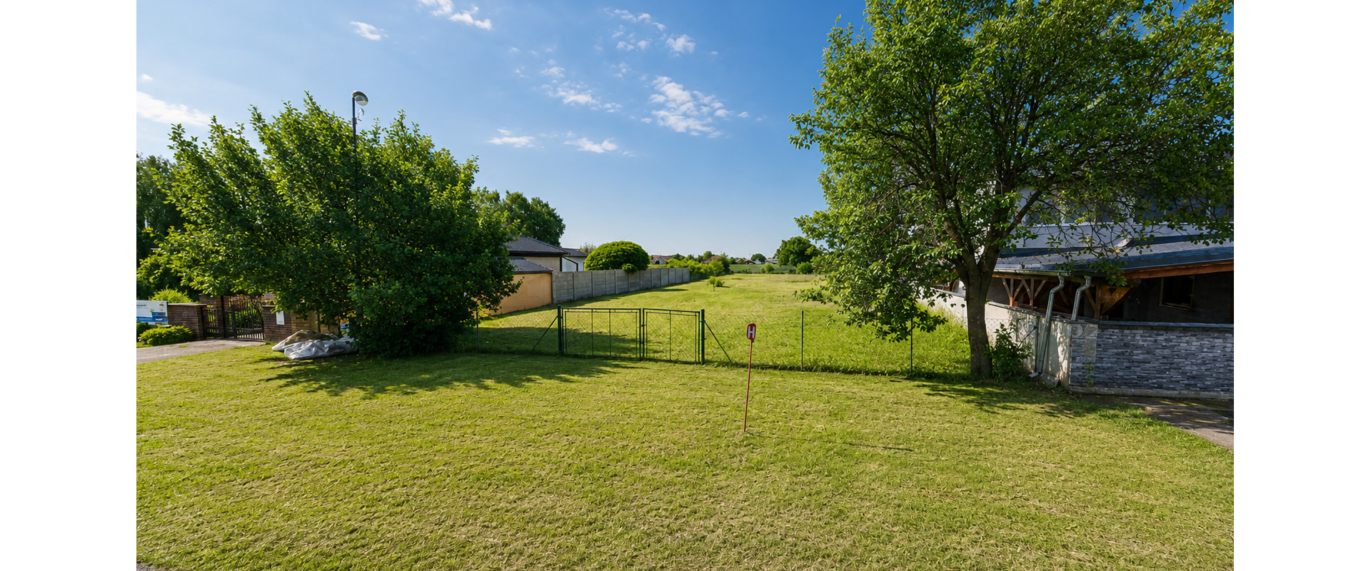Stavebný pozemok 1 240 m² v obci Rastislavice