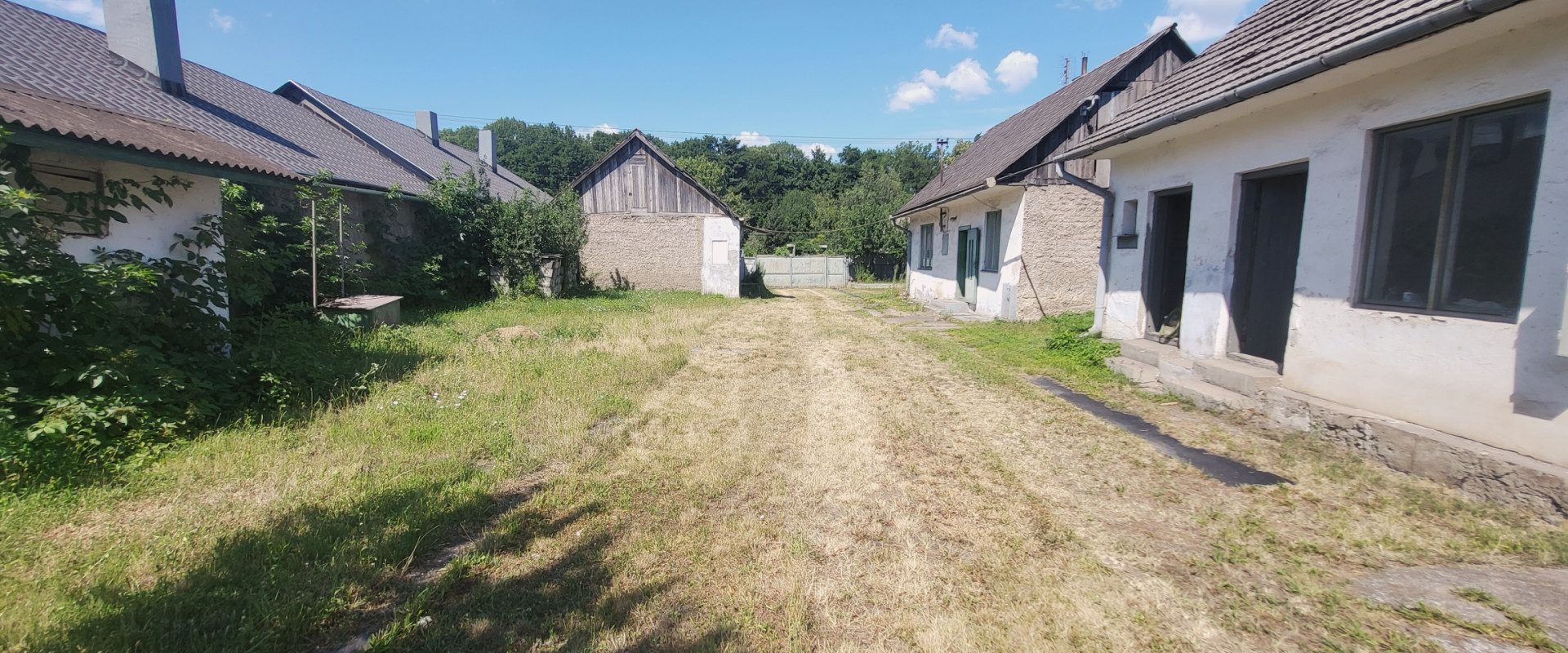 PREDAJ | Rovinatý pozemok s výmerou 2658 m² v obci Veľká Ida
