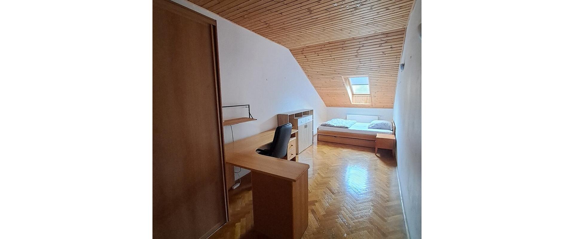 Prenájom 3-izbového bytu na Hlavnej ulici s parkovanim