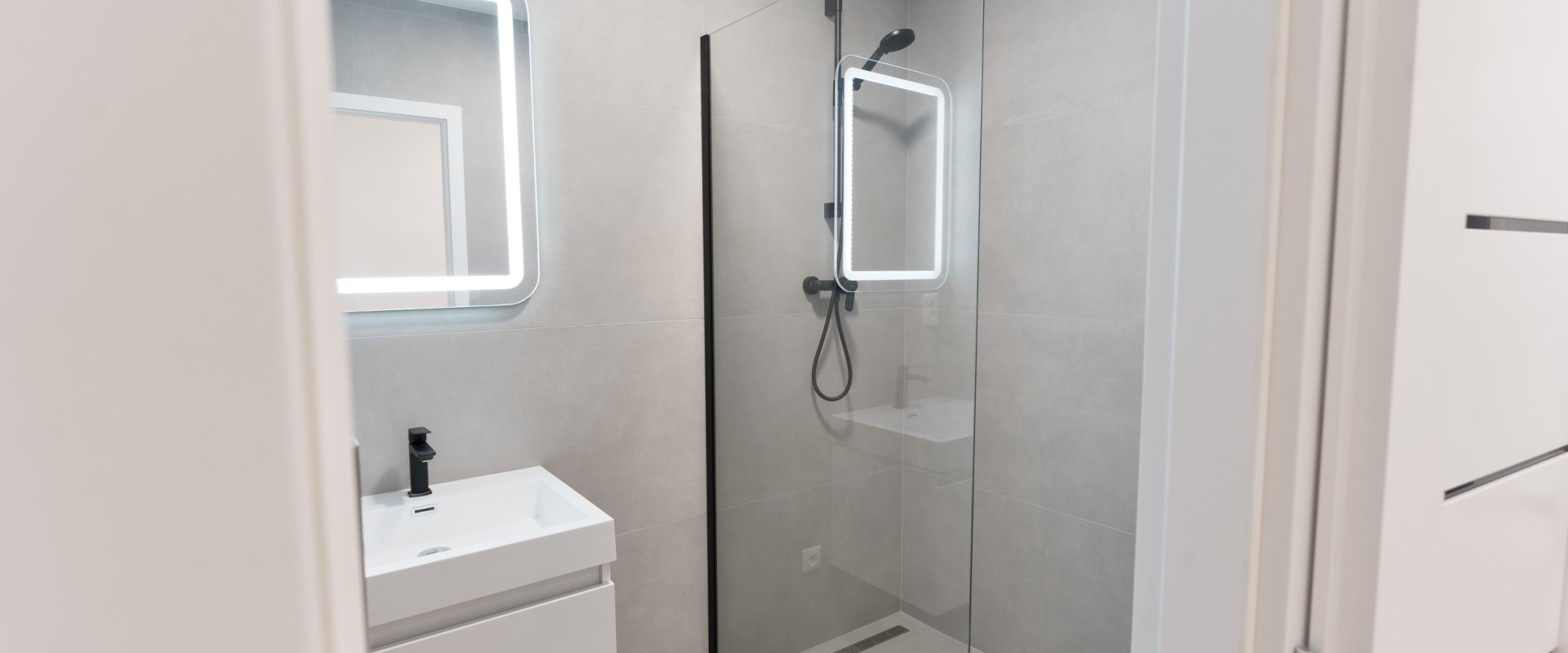 Menší kompletne zrekonštruovaný 3i byt + balkón + pivnica | Výhľad na zeleň zo všetkých izieb