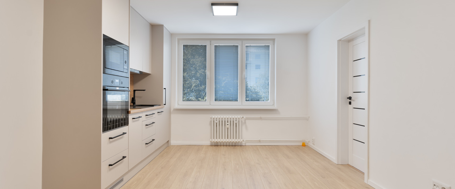 Menší kompletne zrekonštruovaný 3i byt + balkón + pivnica | Výhľad na zeleň zo všetkých izieb
