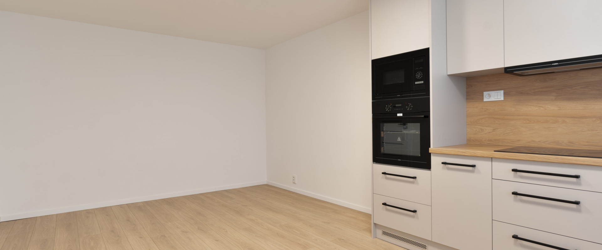 Menší kompletne zrekonštruovaný 3i byt + balkón + pivnica | Výhľad na zeleň zo všetkých izieb