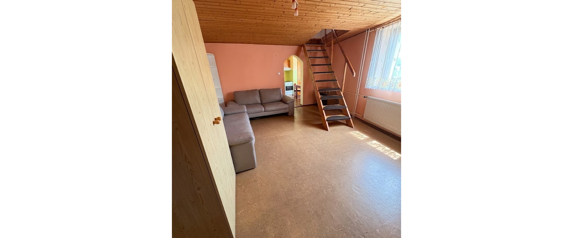 🏡 Útulný 2-izbový byt s podkrovnou spálňou Zvolen 🌿