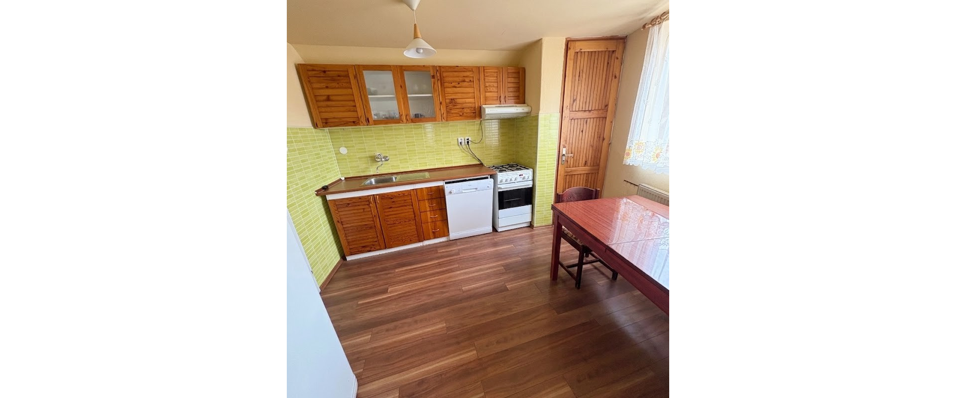 🏡 Útulný 2-izbový byt s podkrovnou spálňou Zvolen 🌿