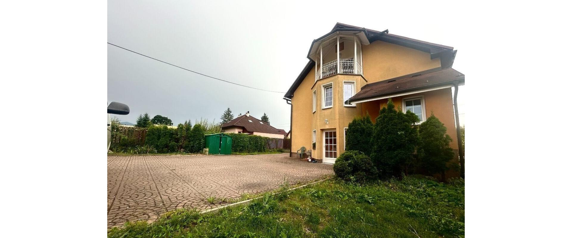 2-izbový byt v tehlovom dome v súkromí na prenájom okamžite.