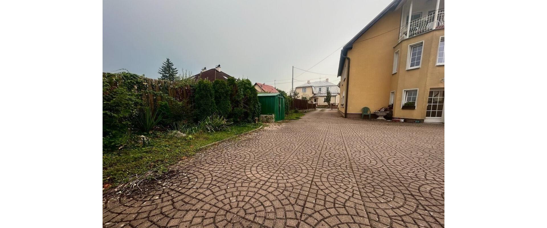 2-izbový byt v tehlovom dome v súkromí na prenájom okamžite.