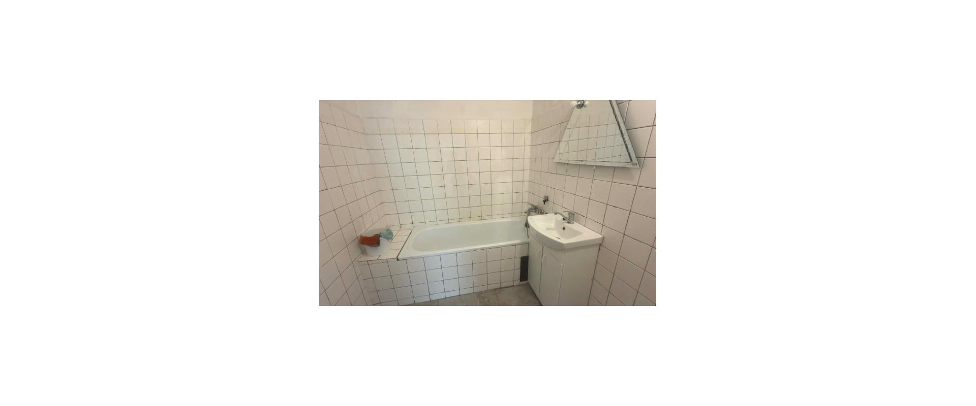 Na prenájom: Priestranný 2-izbový byt s balkónom – Smižany