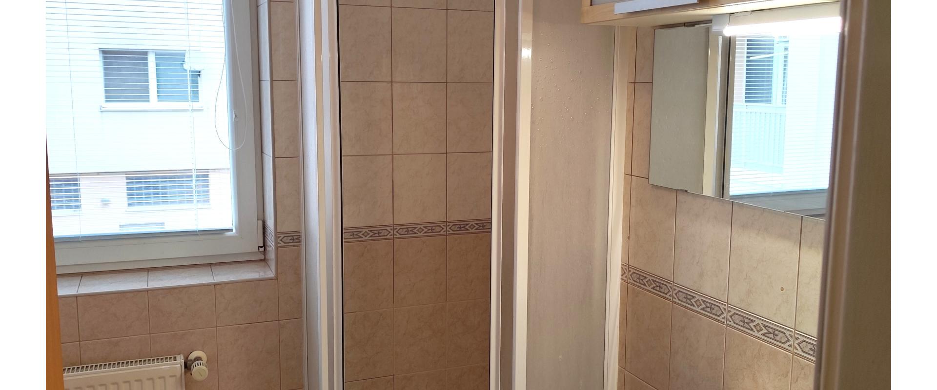 Priestranný 1-izbový apartmán | Tichá lokalita pri centre