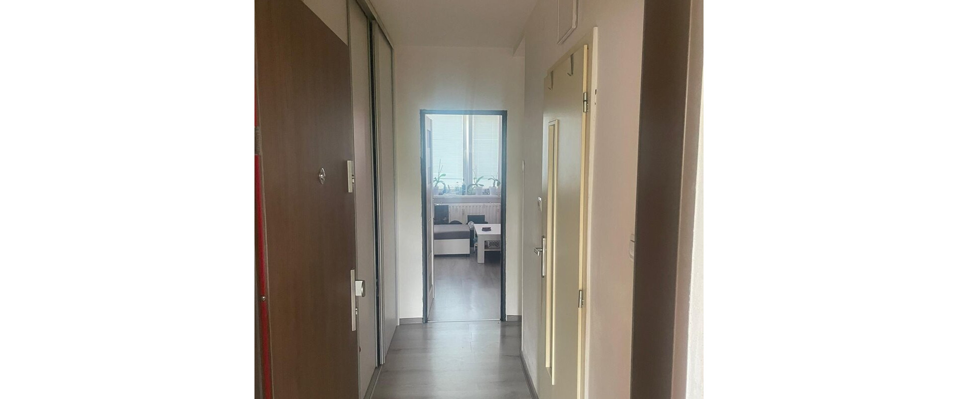 Predaj veľký 1,5-izbový byt po rekonštrukcii-Čingovská-Nad Jazerom