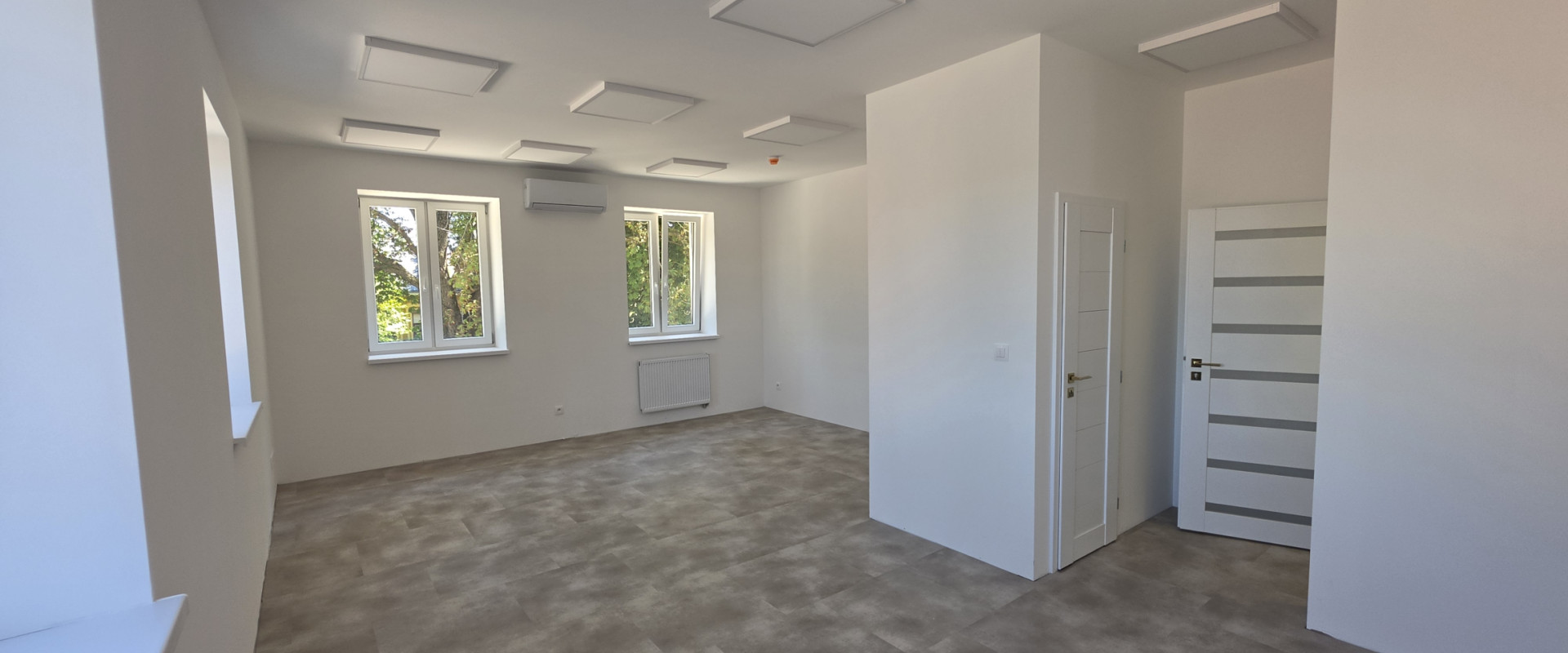 Luxusný kancelársky priestor 37 m² v centre Hlohovca
