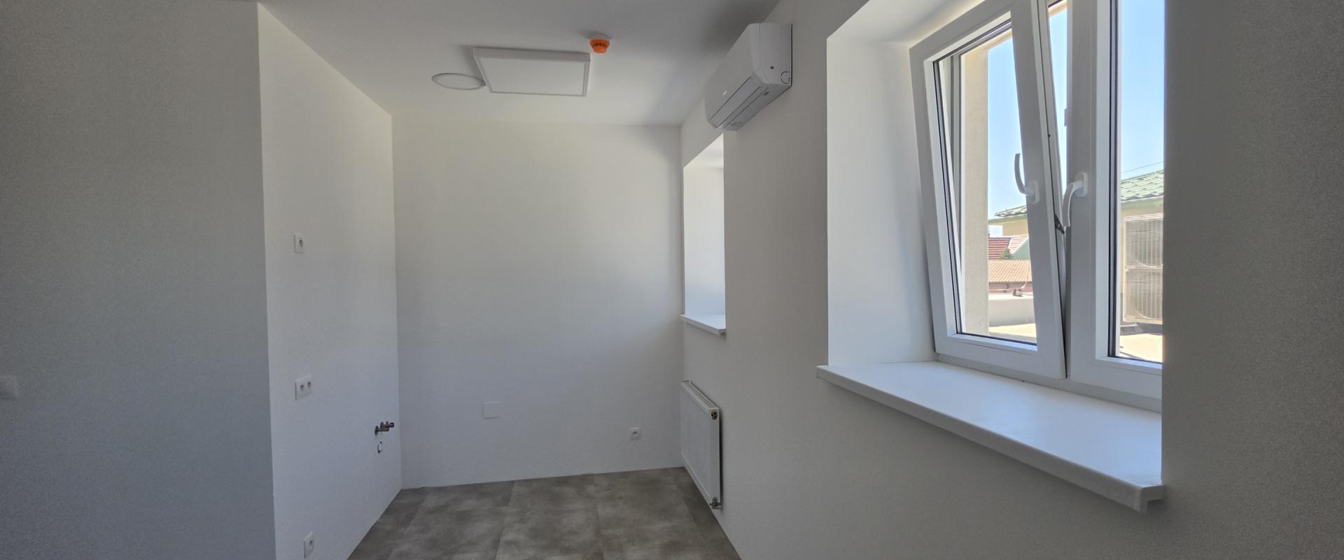 Luxusný kancelársky priestor 23,3m² v centre Hlohovca