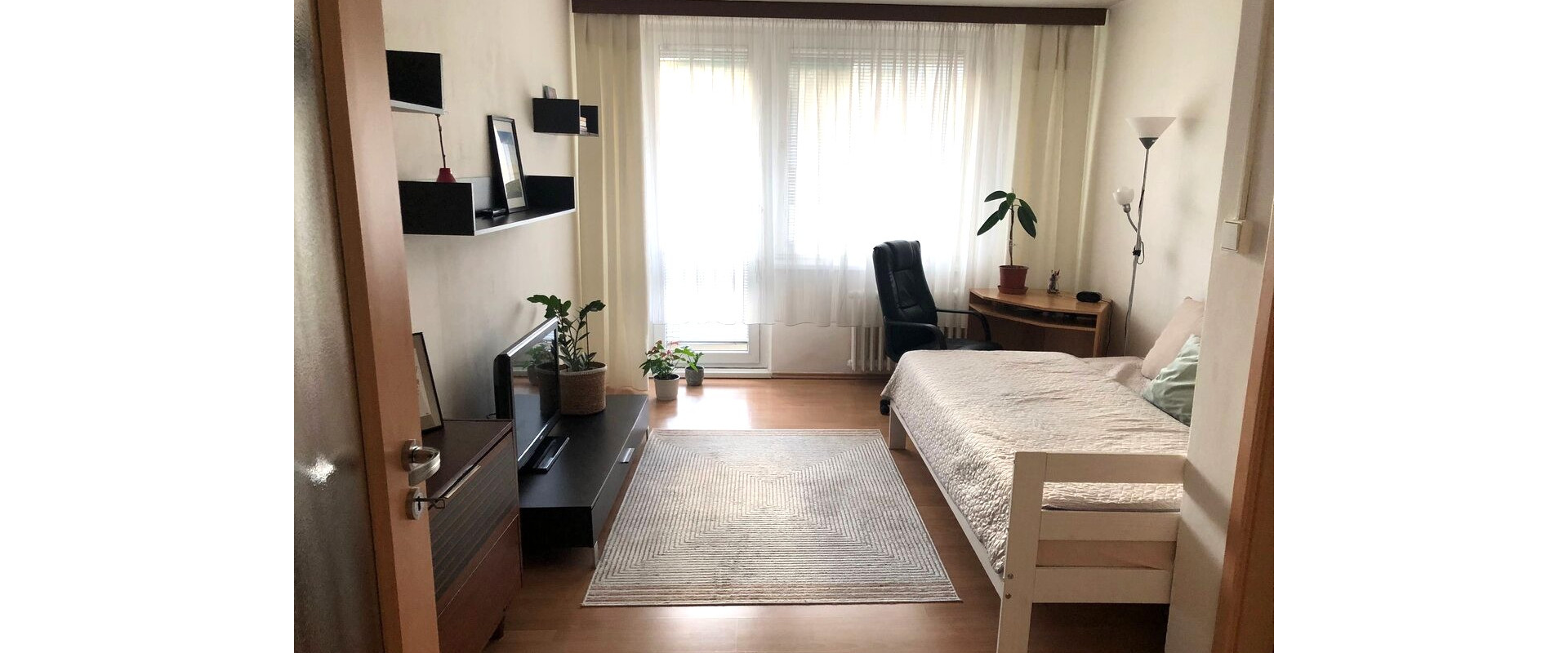 ✨Moderný 1,5-izb. byt s parkovaním - TOP lokalita✨