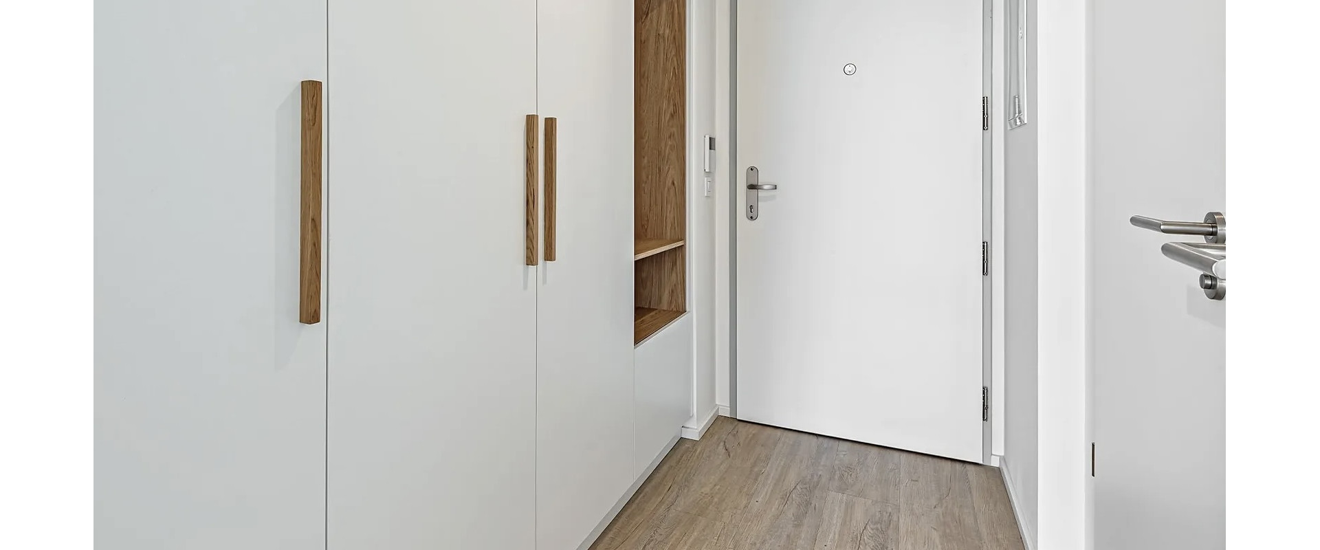 Moderný 2-izbový byt s parkovaním - Nový Ružinov