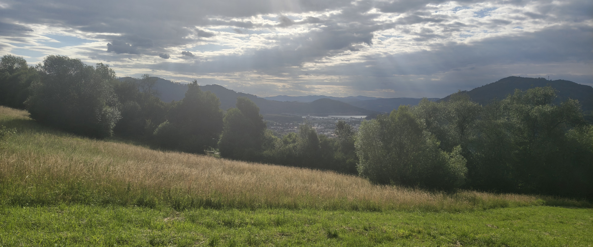 Investičný pozemok o výmere 964 m² na predaj- Budatín, Žilina