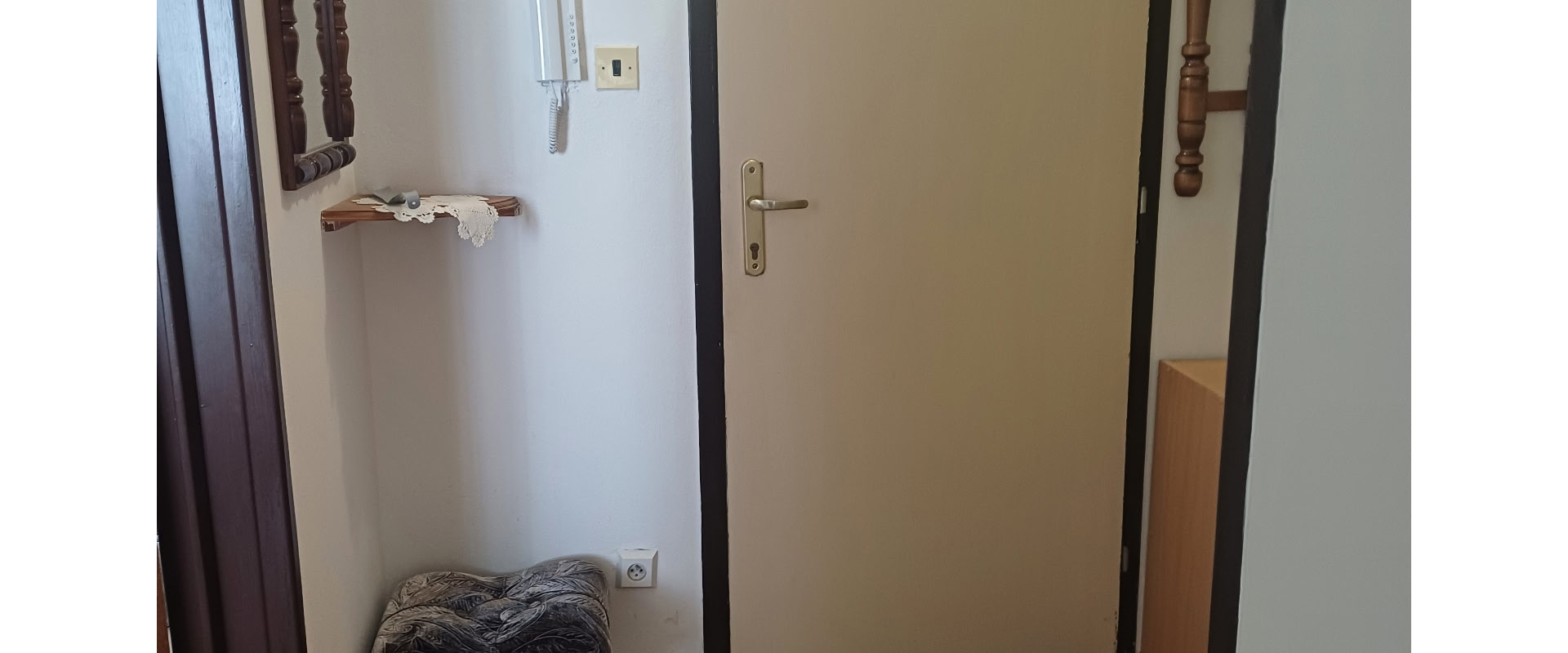 Na predaj 1-izbový byt vo Veľkých Kapušanoch