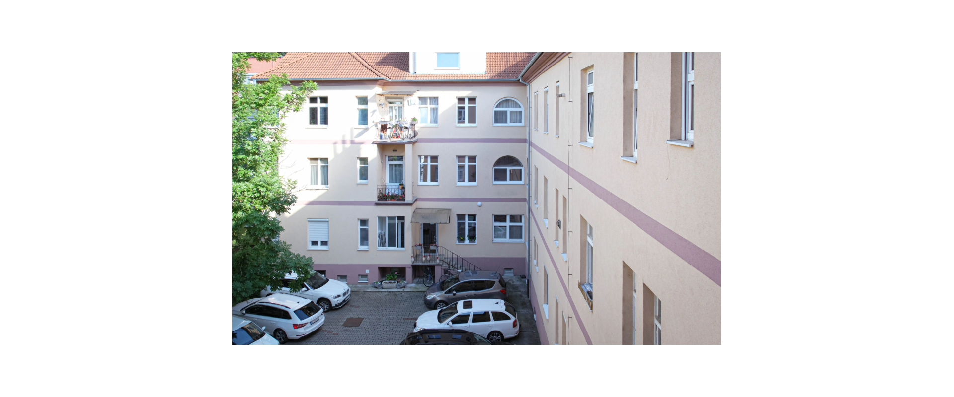 Byt s dušou v historickej budove len pár krokov od centra