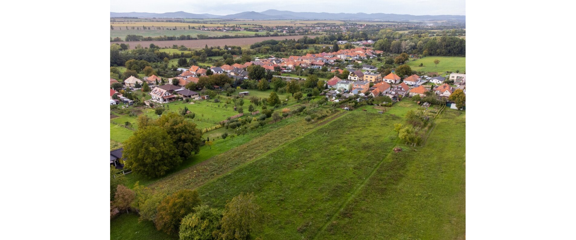 Stavebný pozemok 1 000 m² | Vieska nad Žitavou