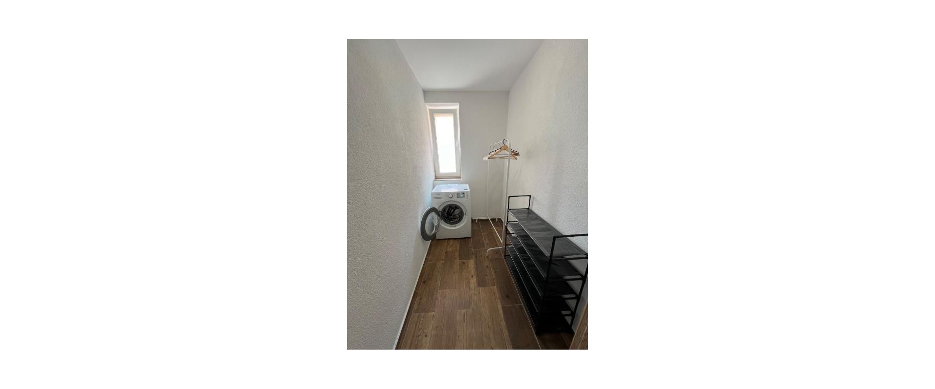 Na prenájom zrekonštruovaný 2-izbový byt s balkónom