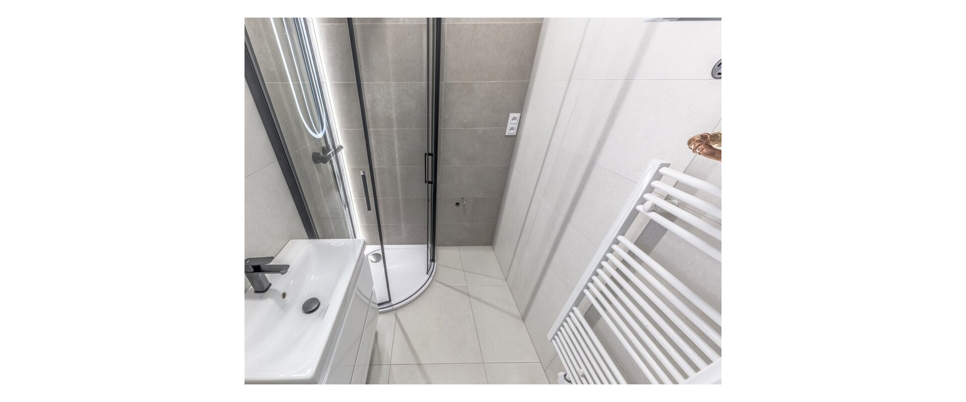 Na predaj kompletne zrekonštruovaný 3-izbový byt s balkónom