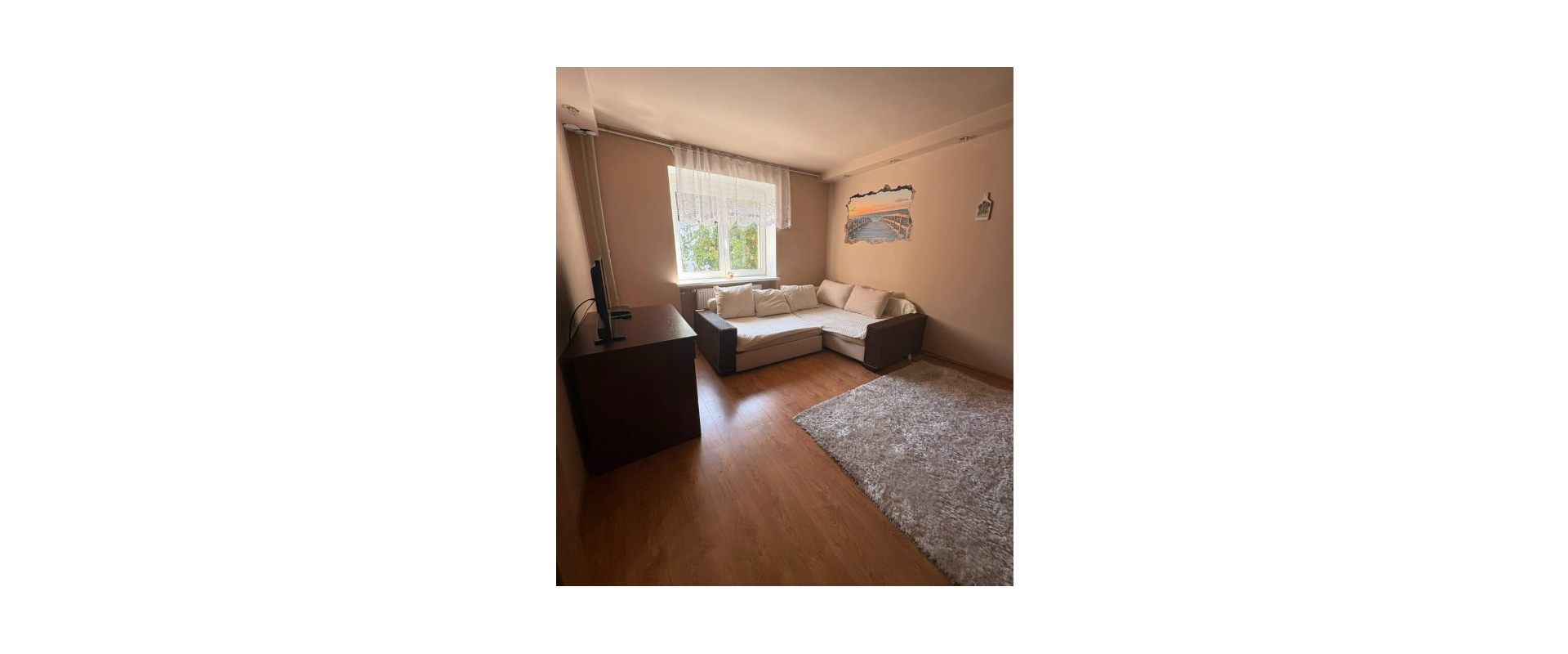 Prenájom 1-izbový tehlový byt – Jesenná ulica, Košice
